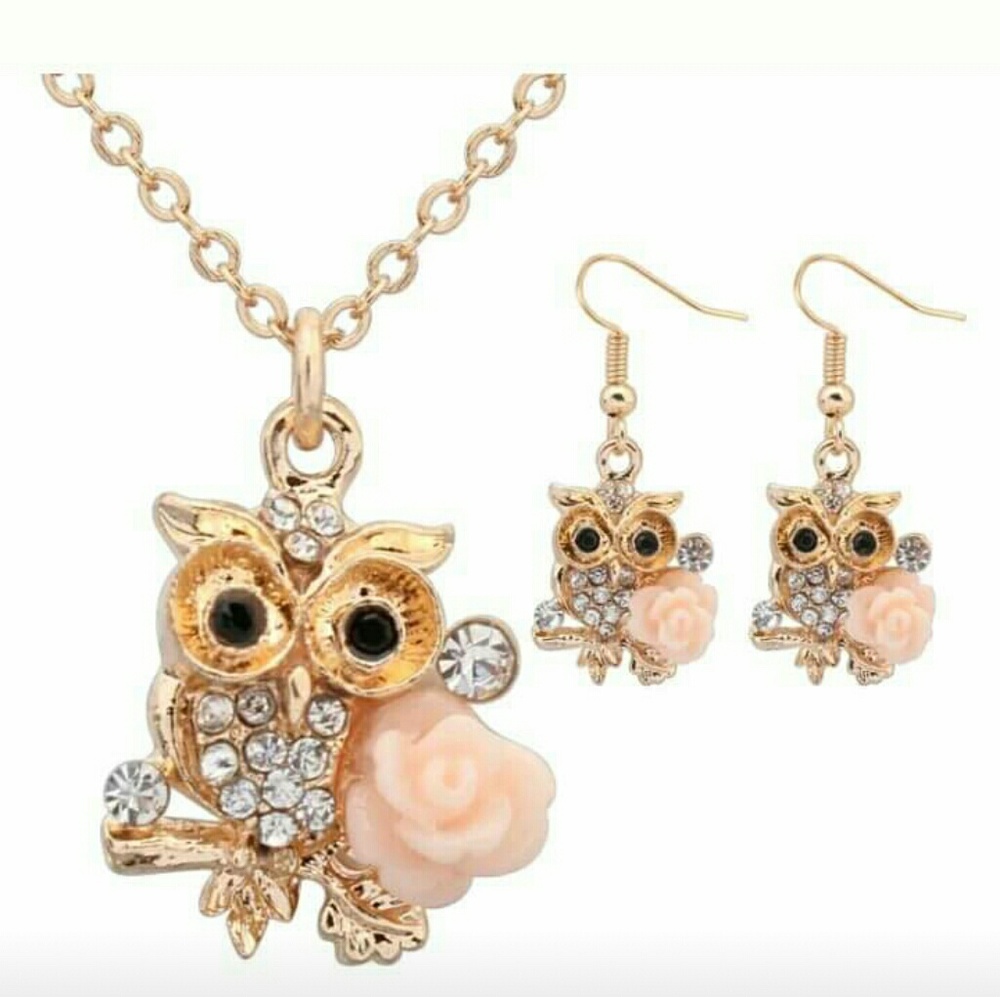Necklace Set